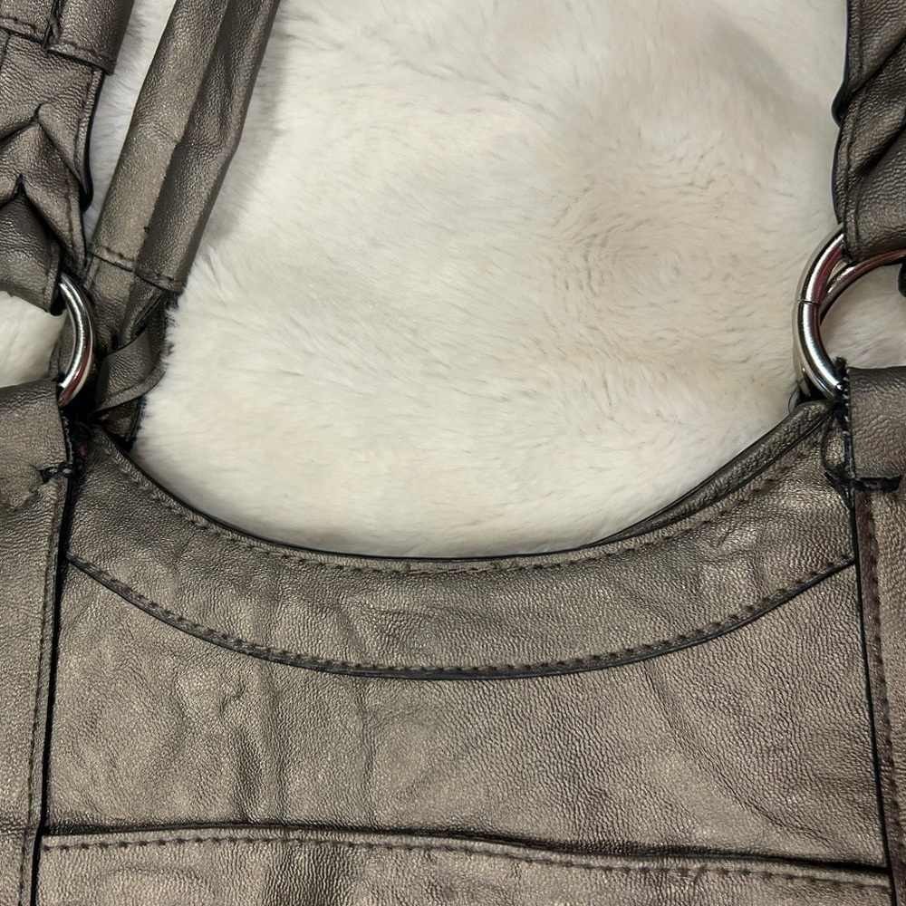 Rosetti purse. Grey. Handbag. - Picture 4 of 8